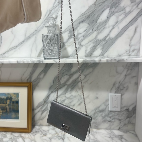 Fendi Wallet Clutch-OBO - Picture 12 of 12